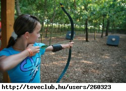 Ez !           